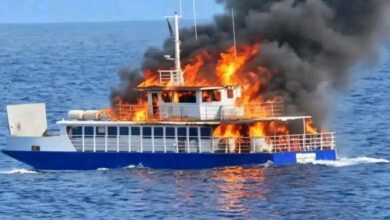 Três mortos no incêndio de uma embarcação